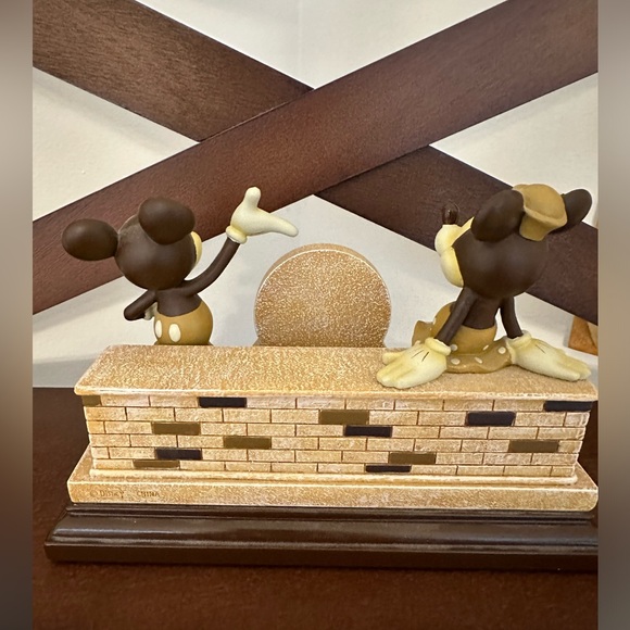 Disney Rare Mickey and Minnie Desk Clock - Picture 3 of 6